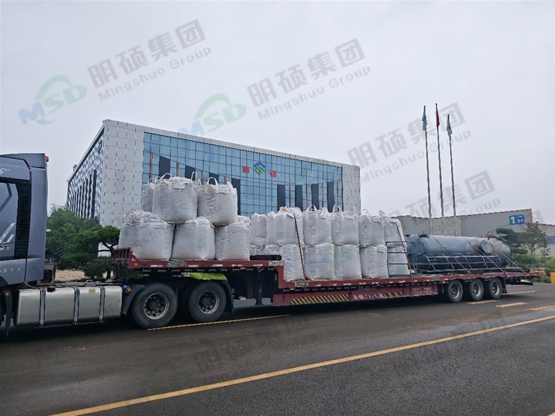脫硫設(shè)備及氧化鐵脫硫劑發(fā)貨